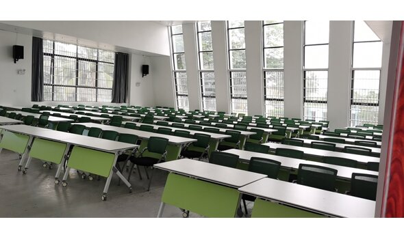 海南大學儋州校區(qū)課桌椅